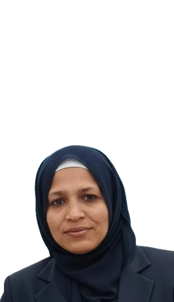Portrait of Shehanas, artist at ISOAG Gallery, Dubai